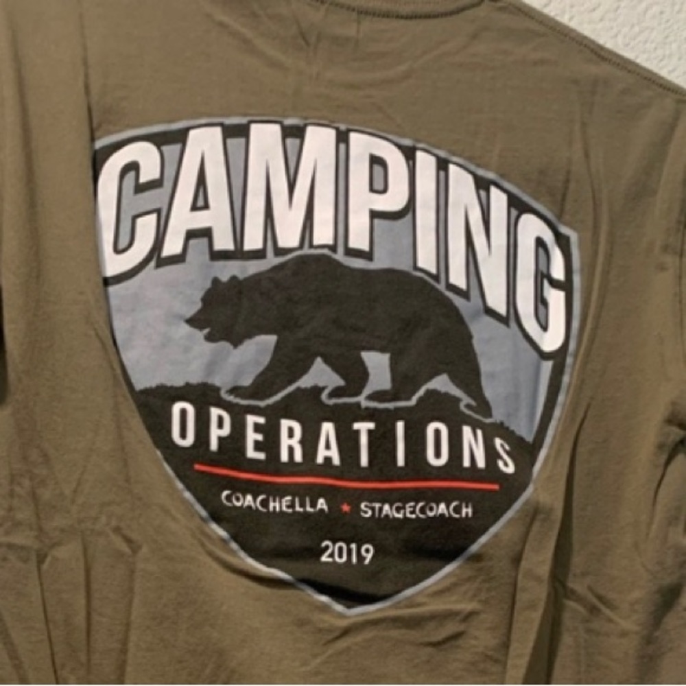 Official 2019 Coachella Stage Coach T-Shirt Size Small